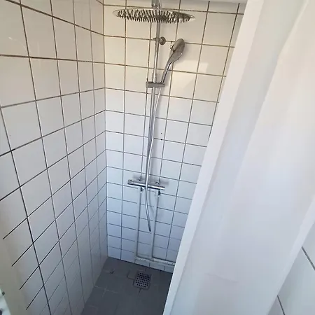 Appartement Double 4 With Free Parking Nørresundby