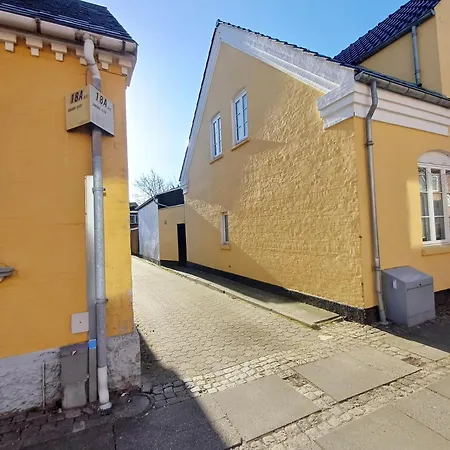 Double 4 With Free Parking